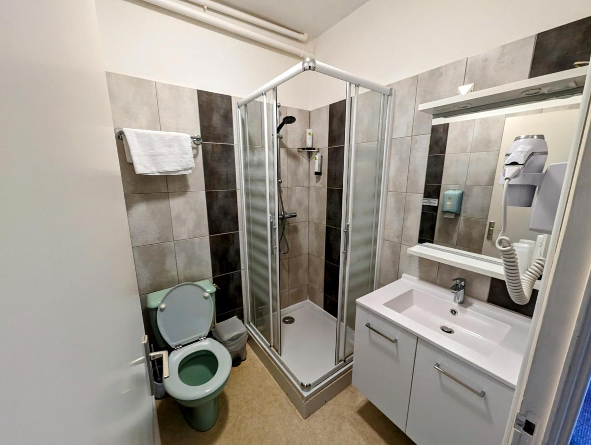 Logis Hotel Le Beau Site شامبون-سورلاك المظهر الخارجي الصورة